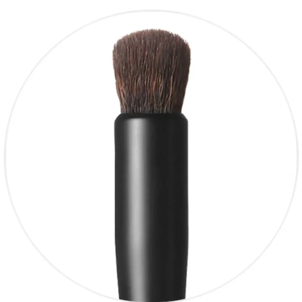 NARS Concealer Brush